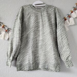 Lululemon Perfectly Oversized Crew Le Tiger Camp WP Green Sweater Terry Relax 6